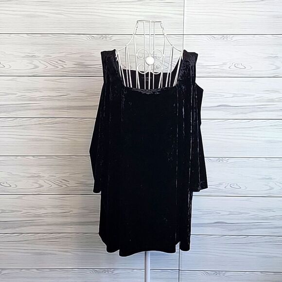 Catherines crushed velvet cold shoulder top Size 3X - Picture 1 of 11